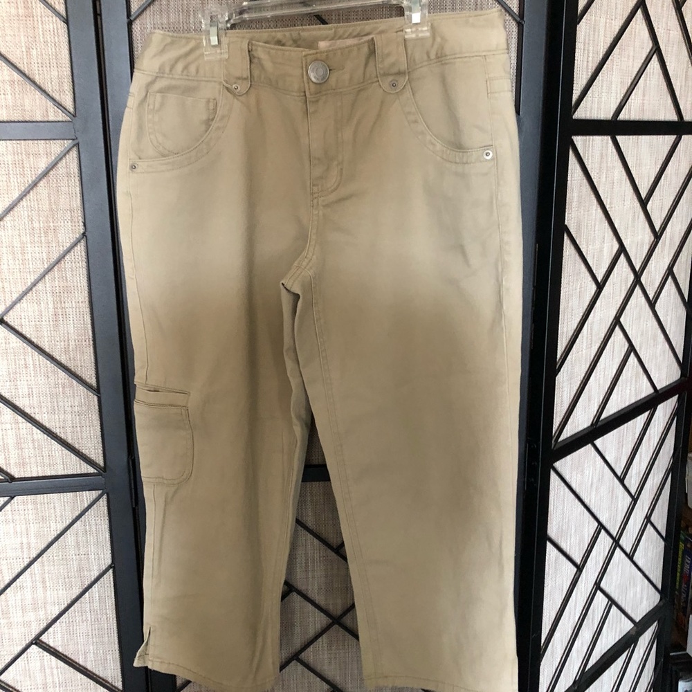 Capris